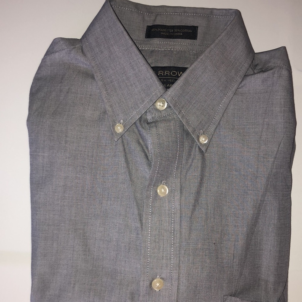 Arrow  button down men’s shirt/ long sleeves Gray